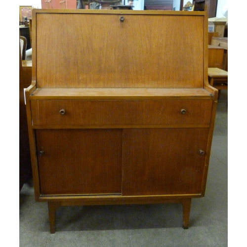 52 - A teak bureau