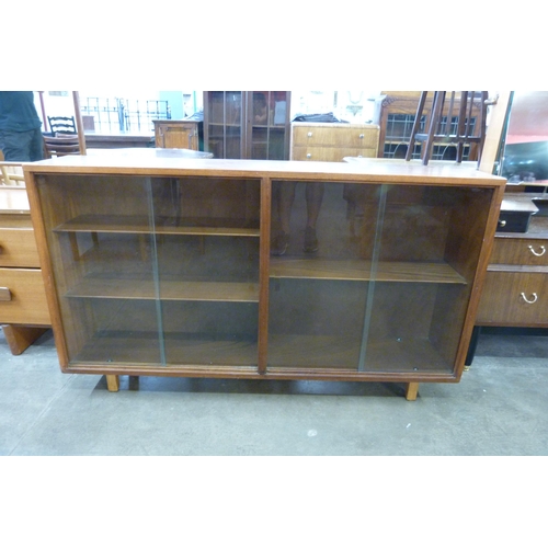 81 - A teak bookcase