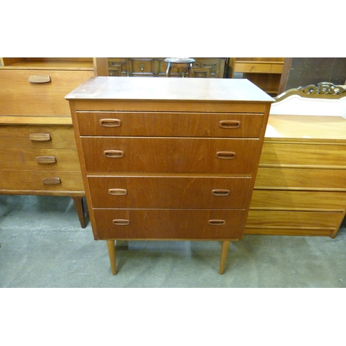 89 - A Danish teak chest of drawers