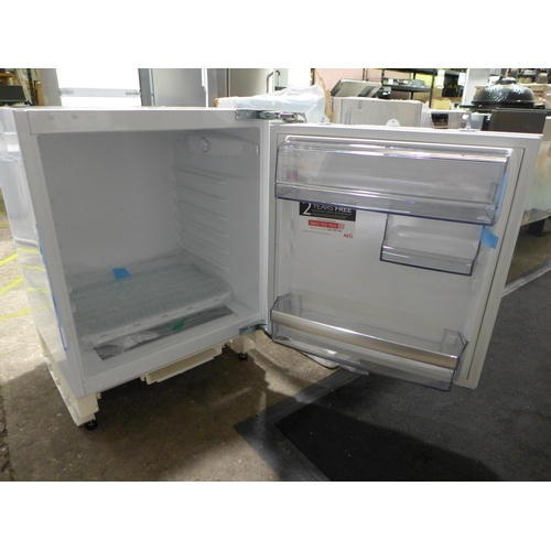 3052 - AEG Optispace Built Under Fridge  H819xW596xD547  -  Model No  SKB582F1AF  , Original RRP £382.5  in... 