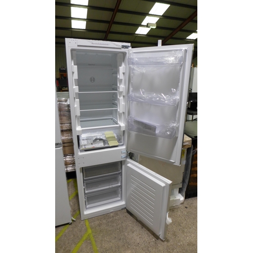 3057 - Bosch 70/30 Fridge Freezer - Frost Free H1772xW541xD458   -  Model No  KIN86NSF0G  , Original RRP £8... 