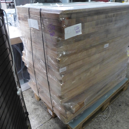 3061 - Pallet of solid oak cuts,  Original RRP £2200.00 inc vat (404-136)   * This lot is subject to vat