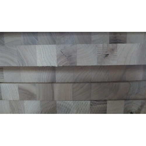 3061 - Pallet of solid oak cuts,  Original RRP £2200.00 inc vat (404-136)   * This lot is subject to vat