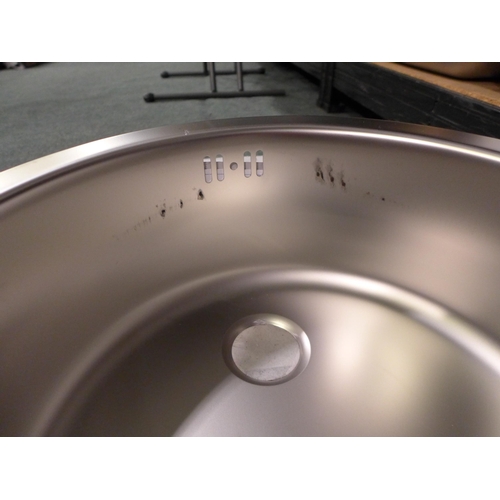 3103 - 4 Installation Round Stainless Steel Sinks - 450mm , Original RRP £25.00 inc vat each  (404-55,56,10... 