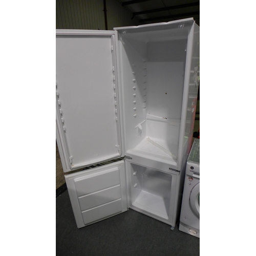 3326 - Zanussi H70/30 Fridge Freezer - Low Frost 1772xW548xD549  - Model no  ZNLN18FS1 , Original RRP £440.... 