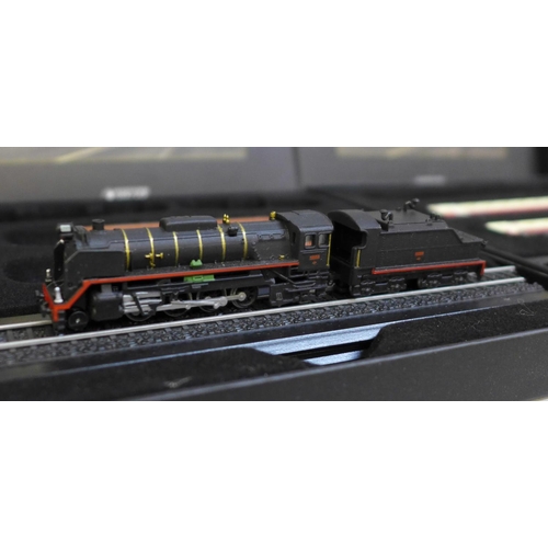 617 - Four Atlas Editions Minitrains 1/220 scale trains