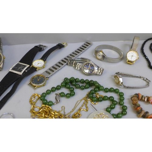 624 - Costume jewellery and wristwatches