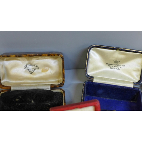 649 - Vintage jewellery boxes