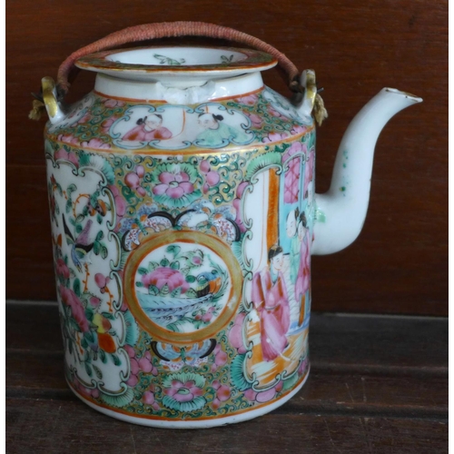 655 - Chinese export famille rose teawares including four teapots