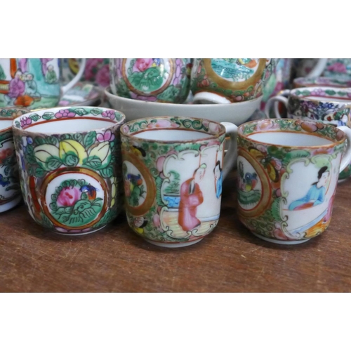 655 - Chinese export famille rose teawares including four teapots