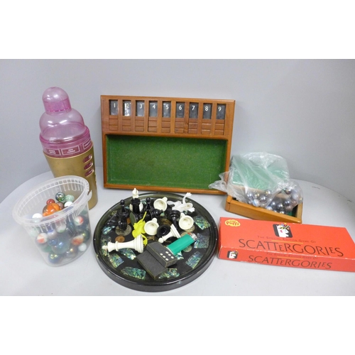 705 - An executive magnetic gift set, marbles, roulette wheel drinks set, a cocktail shaker, mini casino s... 