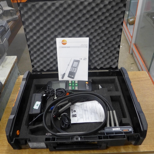 2039 - A Testo 325 analyser box in case (0516.0326)