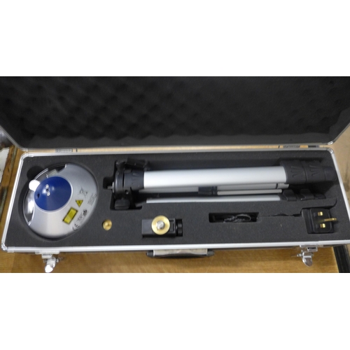 2075 - A & Q bullet rotary laser head with aluminium case