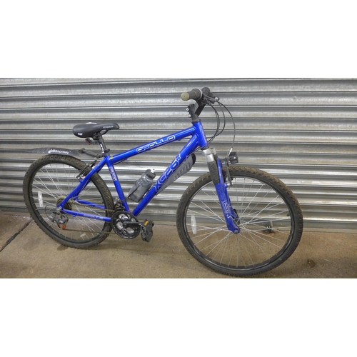 2236 - An Apollo XC26 bike