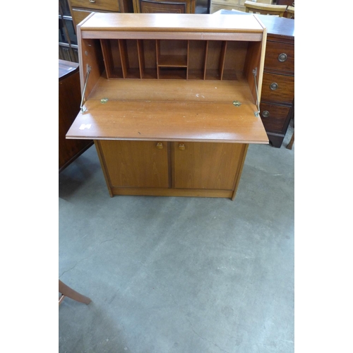 94 - A teak bureau