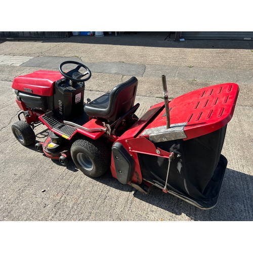 2472 - A Westwood S1600 ride on mower with automatic transmission - To be sold at 12 o'clock midday