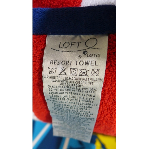 3004 - Two Loftex Resort Towels & Krypton Bodyboard ( 301 - 3,11,79 )   * This lot is subject to vat