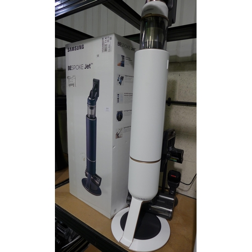 3016 - Samsung Bespoke Jet Pet Vacuum, with Battery. Original RRP £499.99 + vat       ( 301 - 184 )   * Thi... 