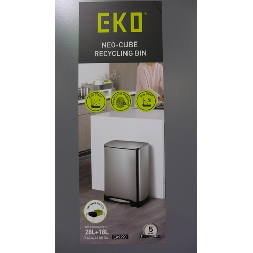 3022 - EKO Matt Grey Bin (28+18L) Dinted ( 301 - 21 )   * This lot is subject to vat