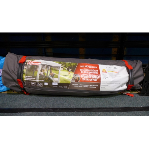 3026 - Coleman Screenhouse   12ft x 10ft , Original RRP £149.99 + vat           (296-112)   * This lot is s... 