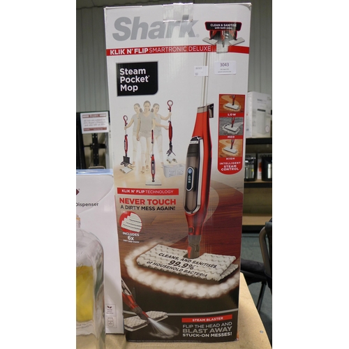 3043 - Shark Steam Mop   ( 301 - 103 )   * This lot is subject to vat