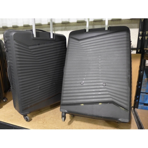 3117 - Two American Tourister Jetdriver Large Hardside Suitcases (Damaged) (296-207), (300-22)  * This lot ... 