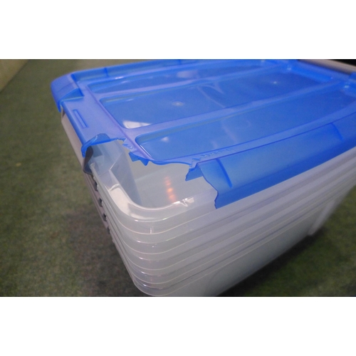 3261 - Five Iris 15L Storage Boxes (Damaged Lids)  (300-136) *This lot is subject to VAT