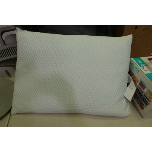 3267 - Two Hotel Grand All Seasons Reversible Rolled Pillows (300-143) *This lot is subject to VAT