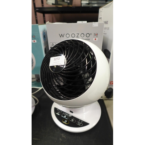 3272 - Iris Woozoo Desk Fan with Remote  ( 301 - 92 )   * This lot is subject to vat