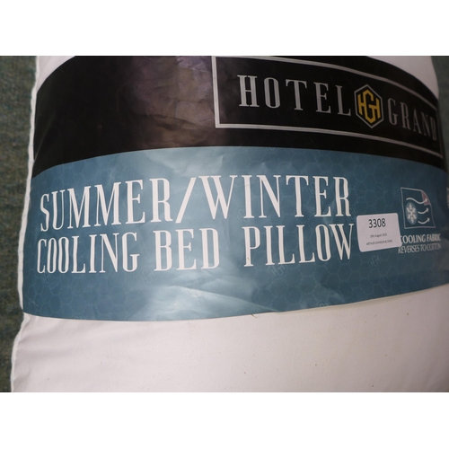 3308 - Hotel Grand All Seasons Reversible Pillow (300-805)  * This lot is subject to vat