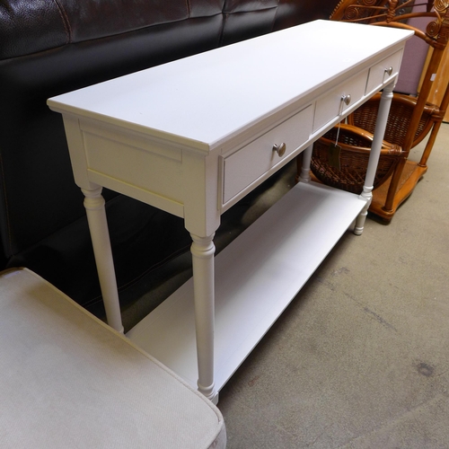 1522 - A white three drawer console table