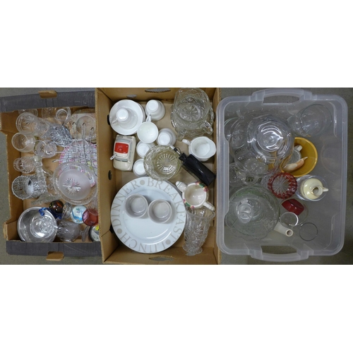 1100 - A large collection of china and glassware (3 boxes) **PLEASE NOTE THIS LOT IS NOT ELIGIBLE FOR POSTI... 