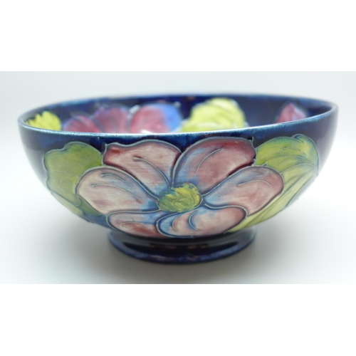 626 - A Moorcroft bowl, diameter 15.5cm