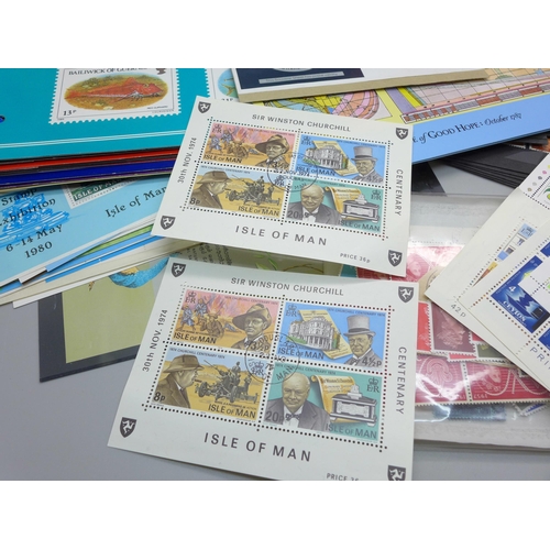 628 - A collection of stamps