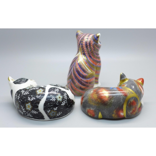 634 - Three Royal Crown Derby cat paperweights, including Misty and Catnip Kitchen