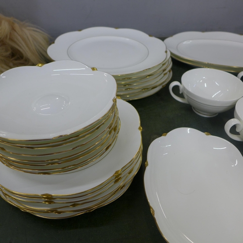 751 - Villeroy & Boch Paloma Picasso dinnerware **PLEASE NOTE THIS LOT IS NOT ELIGIBLE FOR POSTING AND PAC... 