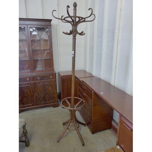 212 - A beech bentwood coatstand