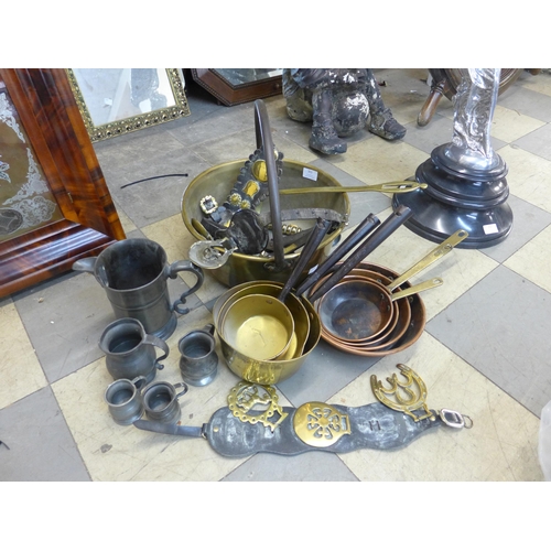 303 - A Victorian brass jam pan and assorted brass and pewter ware