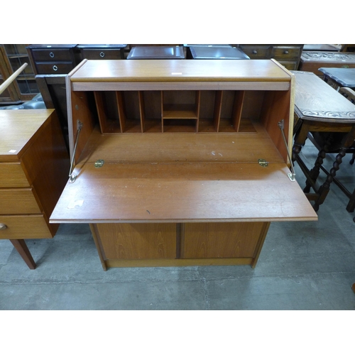 71 - A teak bureau