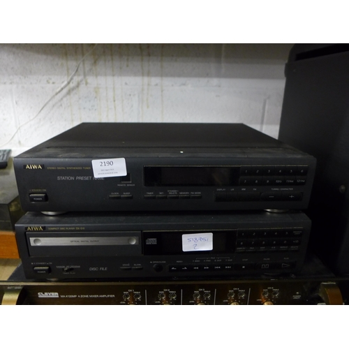 2190 - An Aiwa Cd player (DX-D10) and an Aiwa digital synthesized tuner (TX-D10)