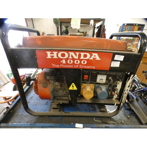 2215 - A Honda 4000 framed 240/110v generator * this lot is subject to VAT