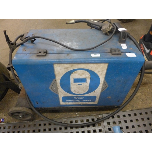 2221 - A Rand Mig 1505 mig welder * this lot is subject to VAT