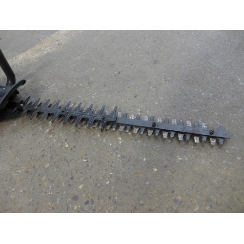 2302D - A Parker petrol driven hedge trimmer - model no. PGHT2600 - Police repossession