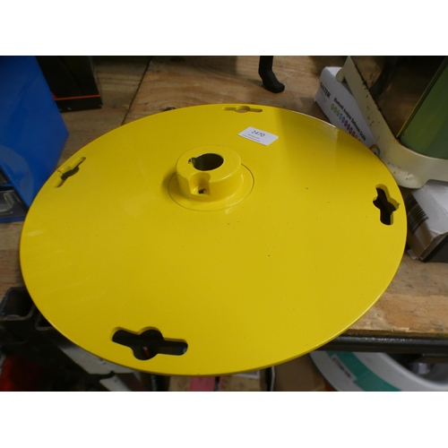 2470 - A Drive Plate 500mm for a brush sweeper