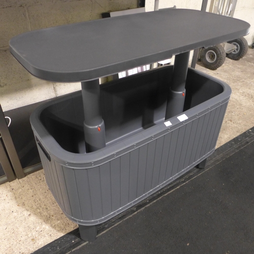 3007 - Keter Cooler Bevy Bar  ( 301 - 205 )   * This lot is subject to vat