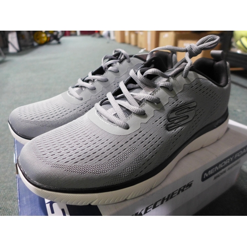 3020 - Men's grey Skechers trainers - UK size 10 * this lot is subject to VAT