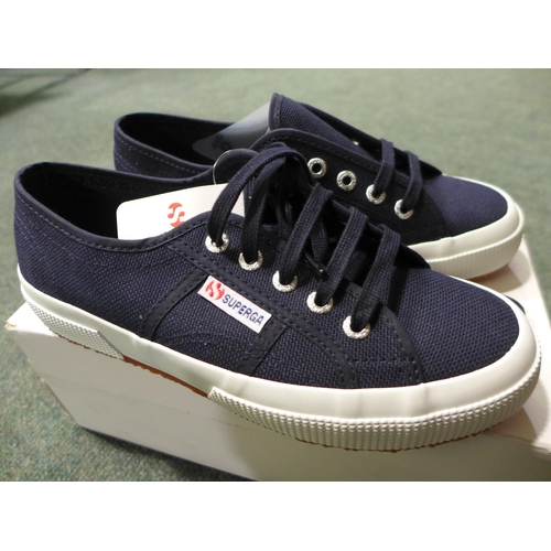 Navy superga outlet trainers