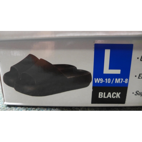 3036 - 32°C Cool Cushion Slide Black Flip Flops - size: L * this lot is subject to VAT