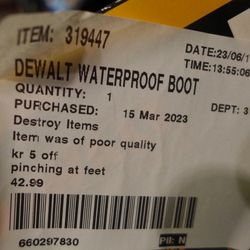 3053 - Men's Dewalt Steel-Toe-Capped Trainers & Boots - UK sizes: 8 & 12 * this lot is subject to VAT