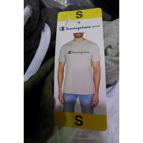 Champion elite shop clothing